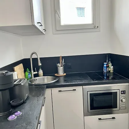 Apartment Centre De A 200m De La